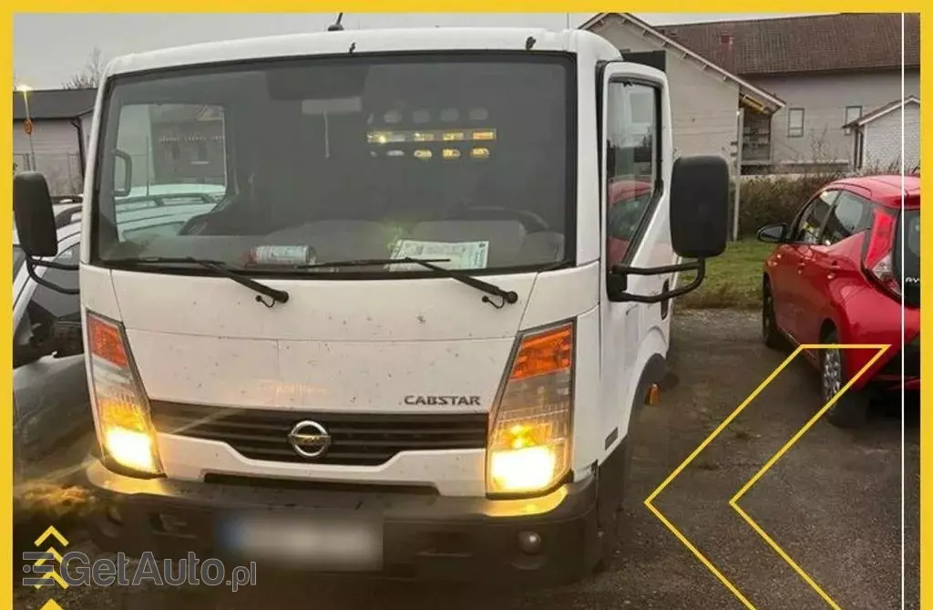 NISSAN Cabstar 