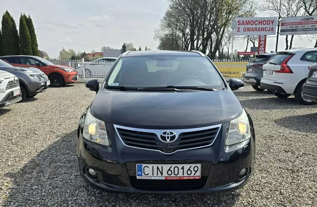 TOYOTA Avensis 