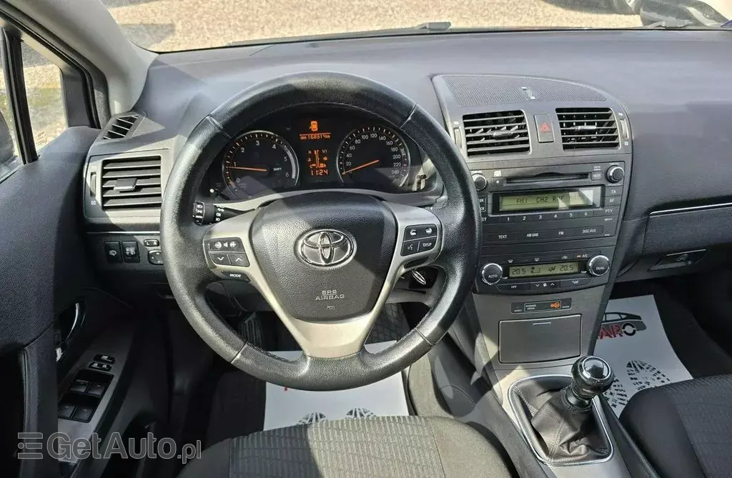 TOYOTA Avensis 