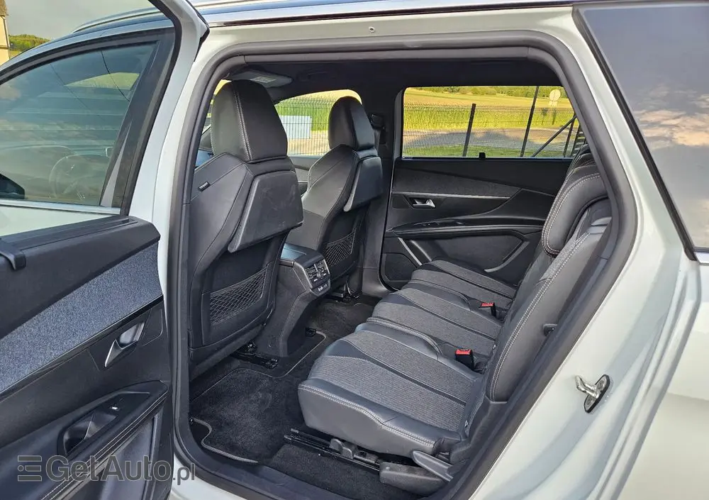 PEUGEOT 5008 1.6 BlueHDi Style 7os