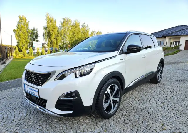 PEUGEOT 5008 1.6 BlueHDi Style 7os