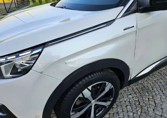 PEUGEOT 5008 1.6 BlueHDi Style 7os