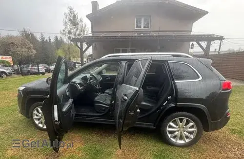JEEP Cherokee 