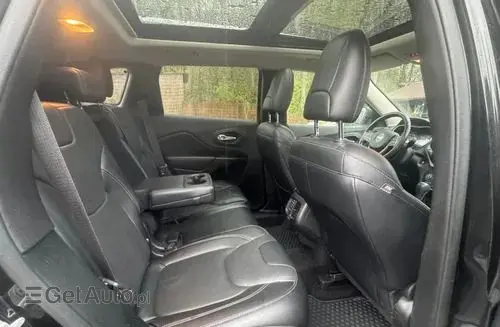 JEEP Cherokee 