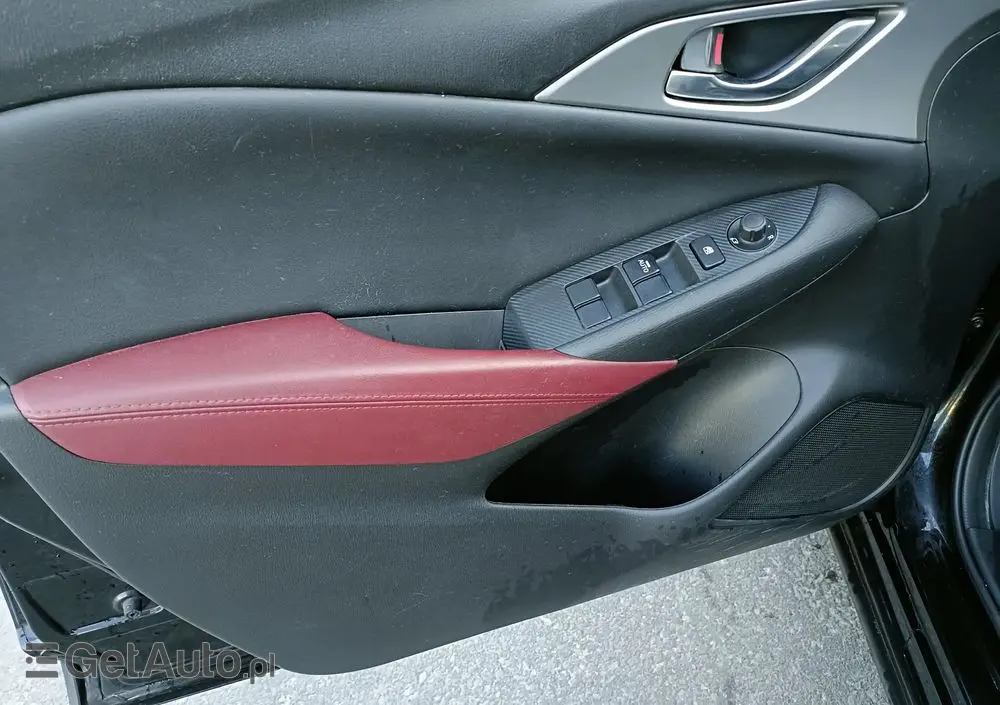 MAZDA CX-3 SKYACTIV-G 120 FWD Sports-Line