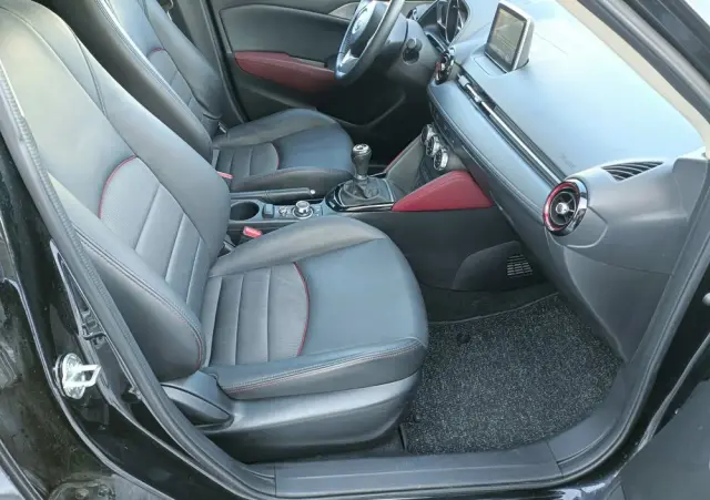 MAZDA CX-3 SKYACTIV-G 120 FWD Sports-Line