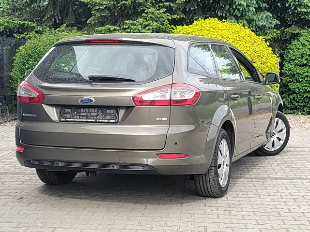 FORD Mondeo Silver X