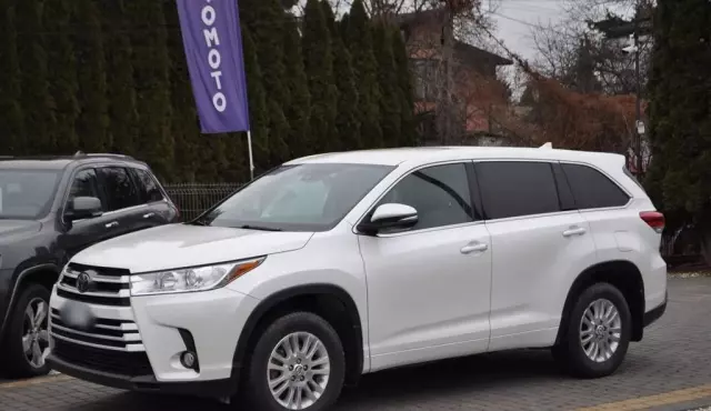 TOYOTA Highlander 3.5 V6 (249 KM) 4x4 Automatic