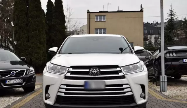 TOYOTA Highlander 3.5 V6 (249 KM) 4x4 Automatic