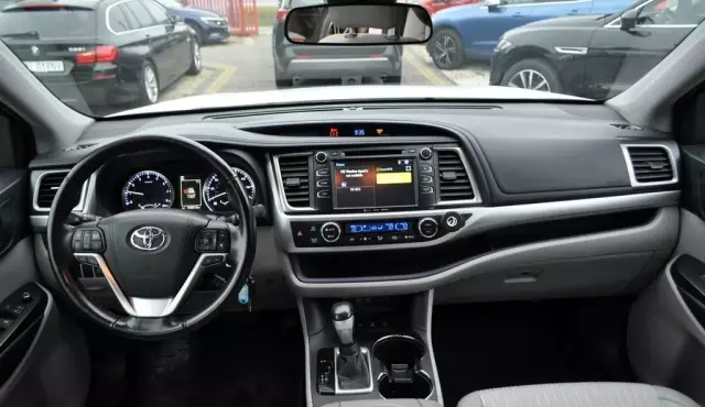 TOYOTA Highlander 3.5 V6 (249 KM) 4x4 Automatic