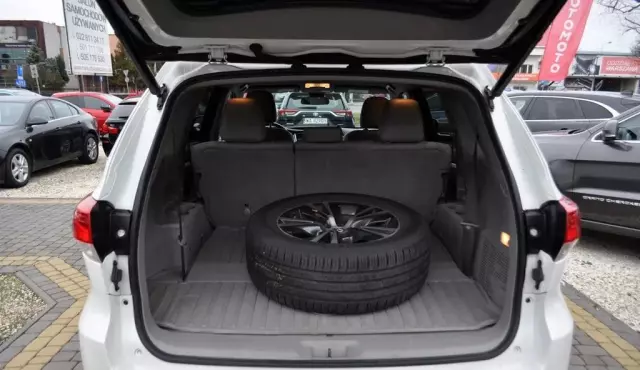 TOYOTA Highlander 3.5 V6 (249 KM) 4x4 Automatic