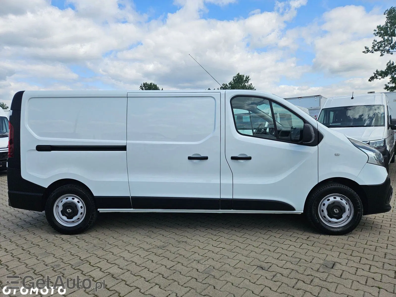 RENAULT Trafic L2H1 Pack Clim (1200)
