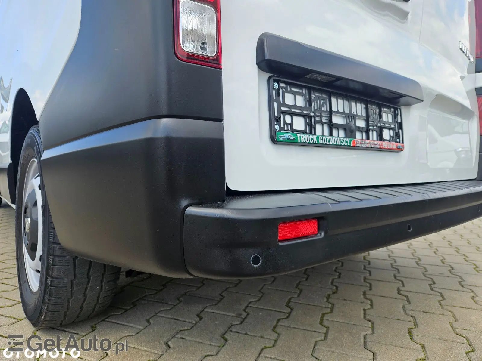 RENAULT Trafic L2H1 Pack Clim (1200)