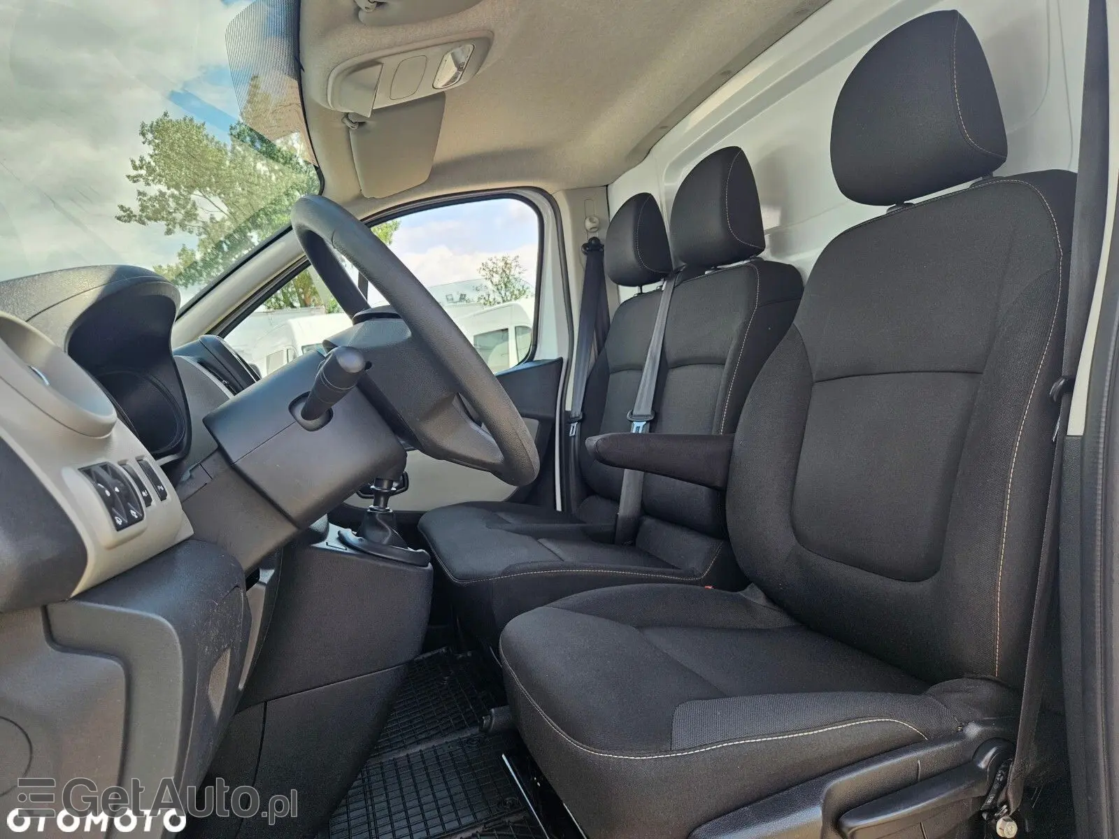 RENAULT Trafic L2H1 Pack Clim (1200)