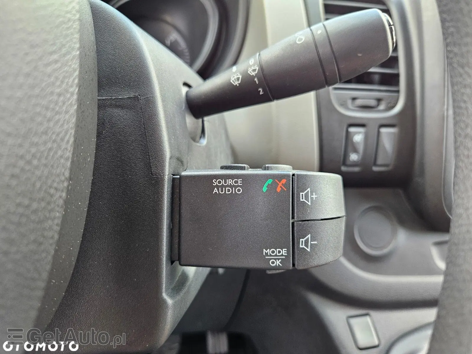 RENAULT Trafic L2H1 Pack Clim (1200)