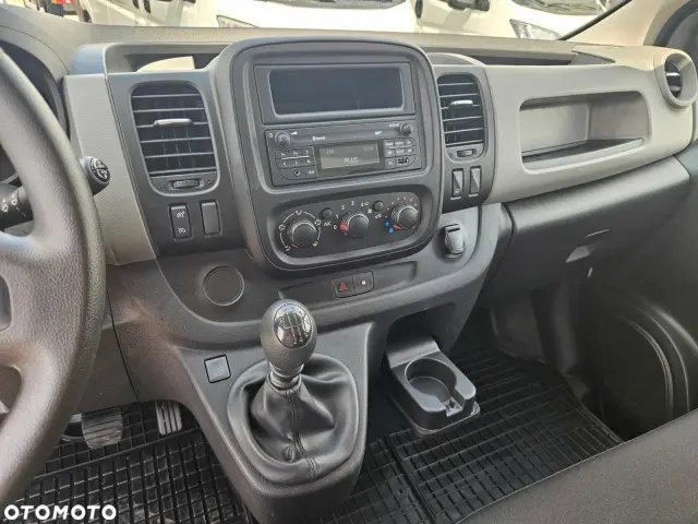 RENAULT Trafic L2H1 Pack Clim (1200)