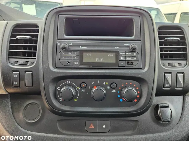 RENAULT Trafic L2H1 Pack Clim (1200)