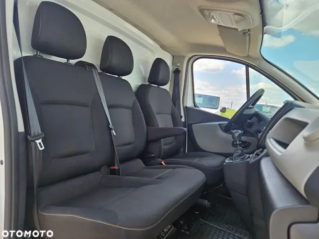 RENAULT Trafic L2H1 Pack Clim (1200)