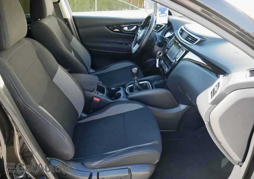NISSAN Qashqai 1.6 DIG-T Acenta
