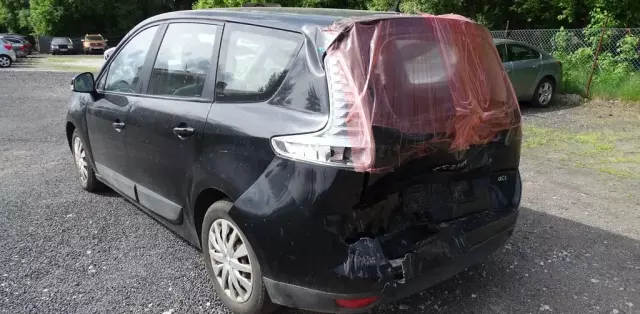 RENAULT Grand Scenic 