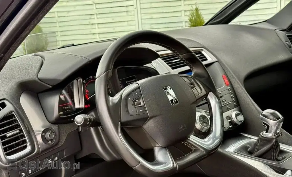 CITROEN DS5 