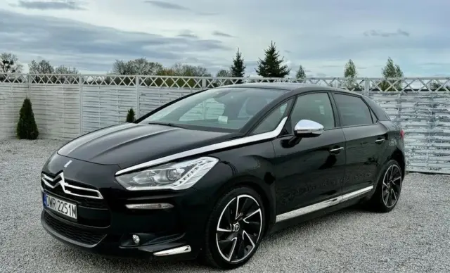CITROEN DS5 