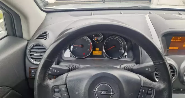 OPEL Antara 2.0 CDTI Automatik 4x4 Cosmo