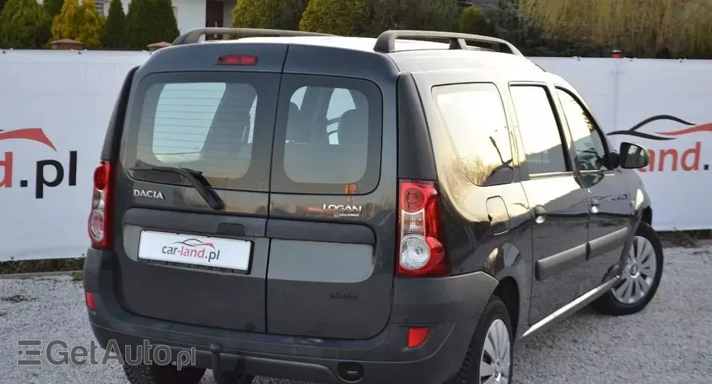DACIA Logan 