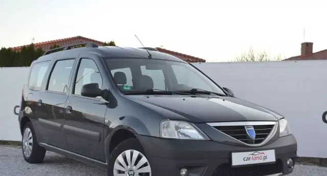 DACIA Logan 
