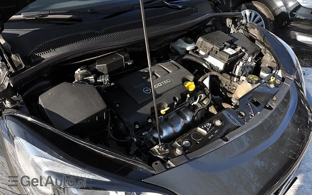 OPEL Corsa 1.4 Edition