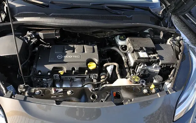 OPEL Corsa 1.4 Edition