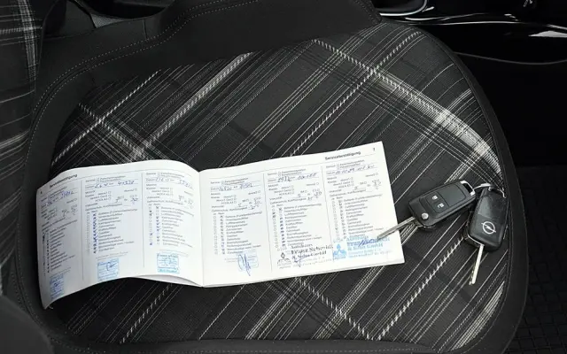 OPEL Corsa 1.4 Edition