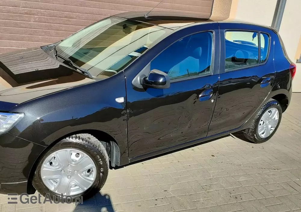 DACIA Sandero 1.2 16V 75 Laureate