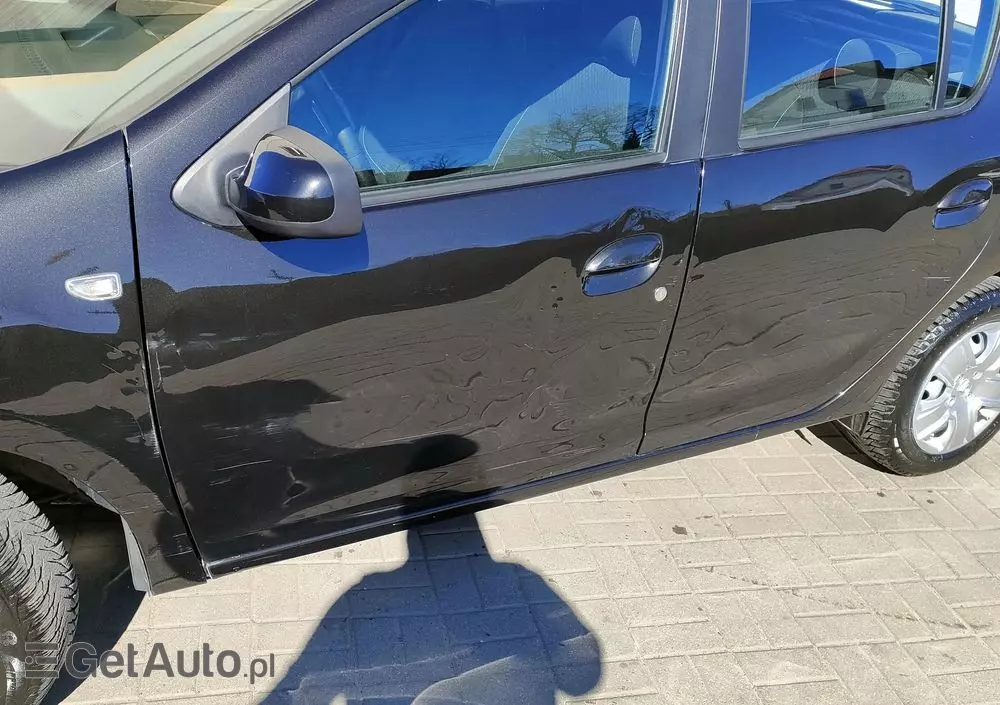 DACIA Sandero 1.2 16V 75 Laureate