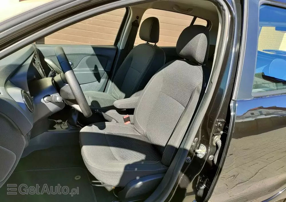 DACIA Sandero 1.2 16V 75 Laureate