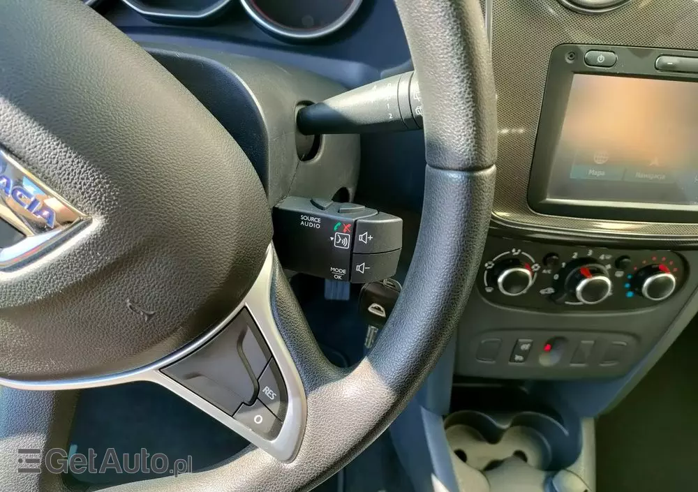 DACIA Sandero 1.2 16V 75 Laureate