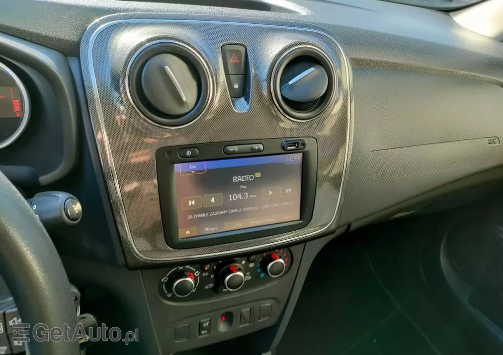 DACIA Sandero 1.2 16V 75 Laureate