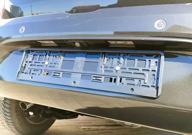 DACIA Sandero 1.2 16V 75 Laureate