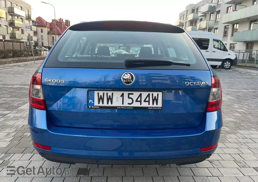 SKODA Octavia 