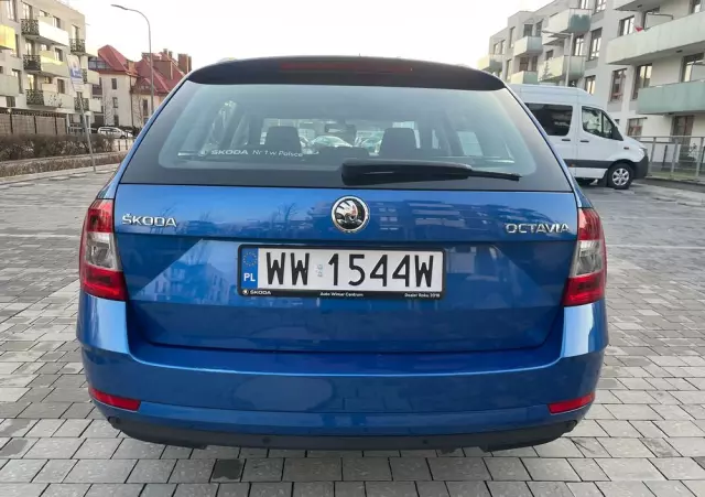 SKODA Octavia 