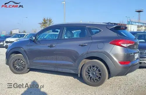 HYUNDAI Tucson 