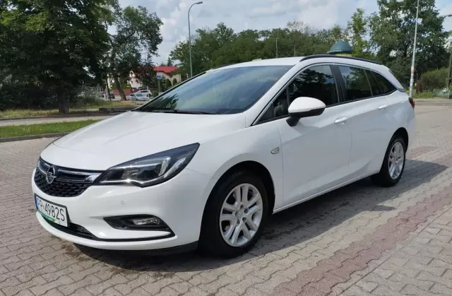 OPEL Astra 