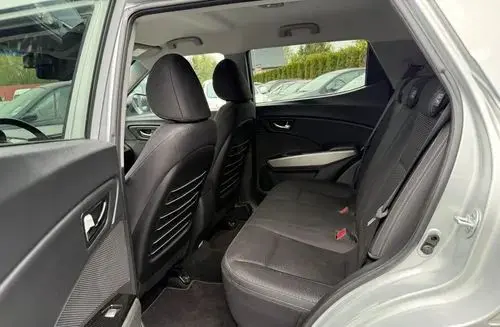 SSANGYONG/KGM Tivoli 