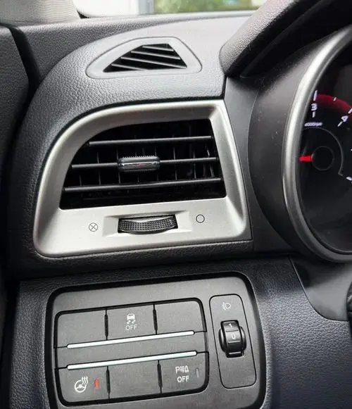 SSANGYONG/KGM Tivoli 