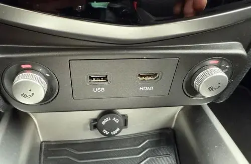 SSANGYONG/KGM Tivoli 