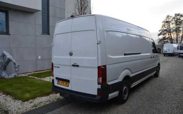 VOLKSWAGEN CRAFTER 