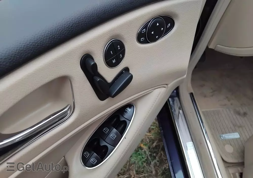 MERCEDES-BENZ CLS 350 CGI 7G-TRONIC Grand Edition