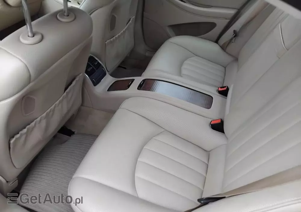 MERCEDES-BENZ CLS 350 CGI 7G-TRONIC Grand Edition