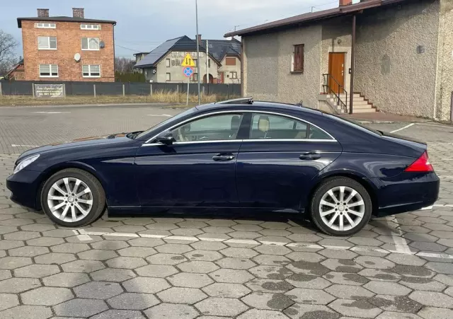 MERCEDES-BENZ CLS 350 CGI 7G-TRONIC Grand Edition