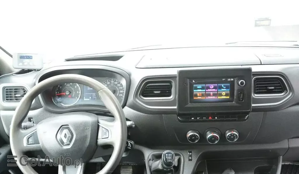 RENAULT Master 